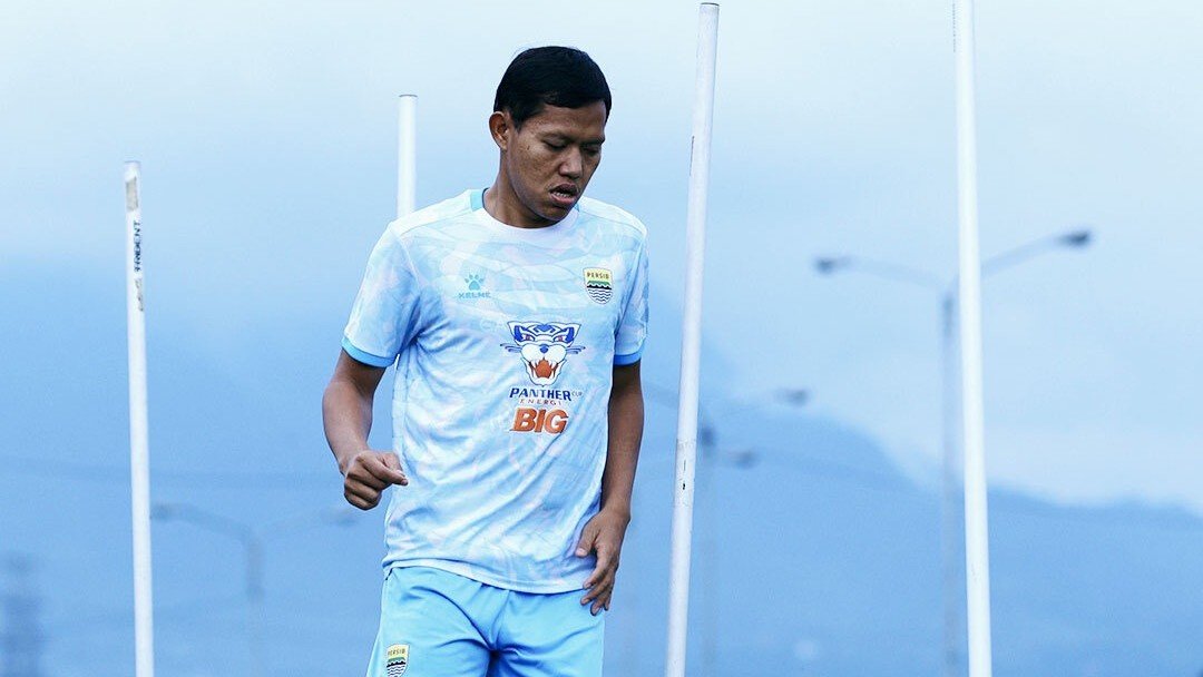 Adam Alis Kembali Latihan, Beri Sinyal Positif Jelang Laga Kontra Bhayangkara FC